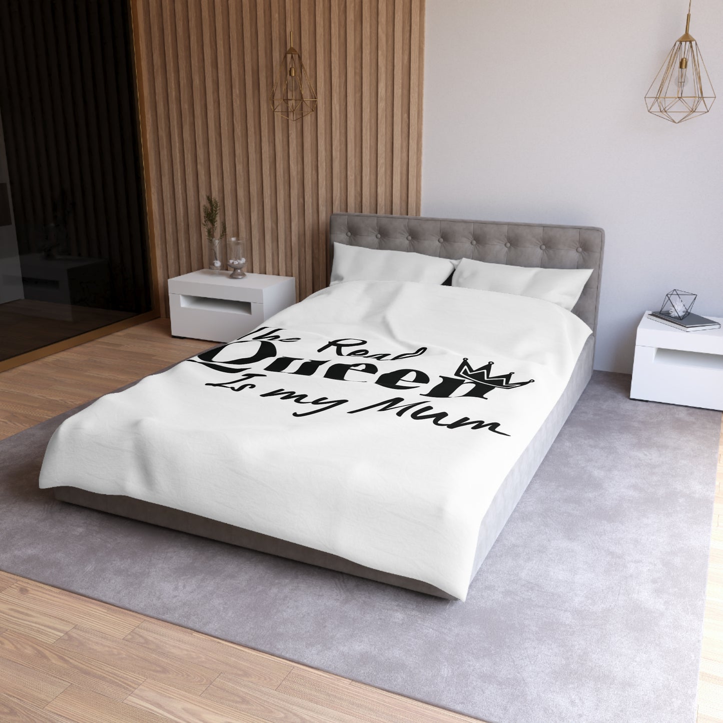 The Real Queen is my Mum (Black Text) - Mothersday - Duvet Cover