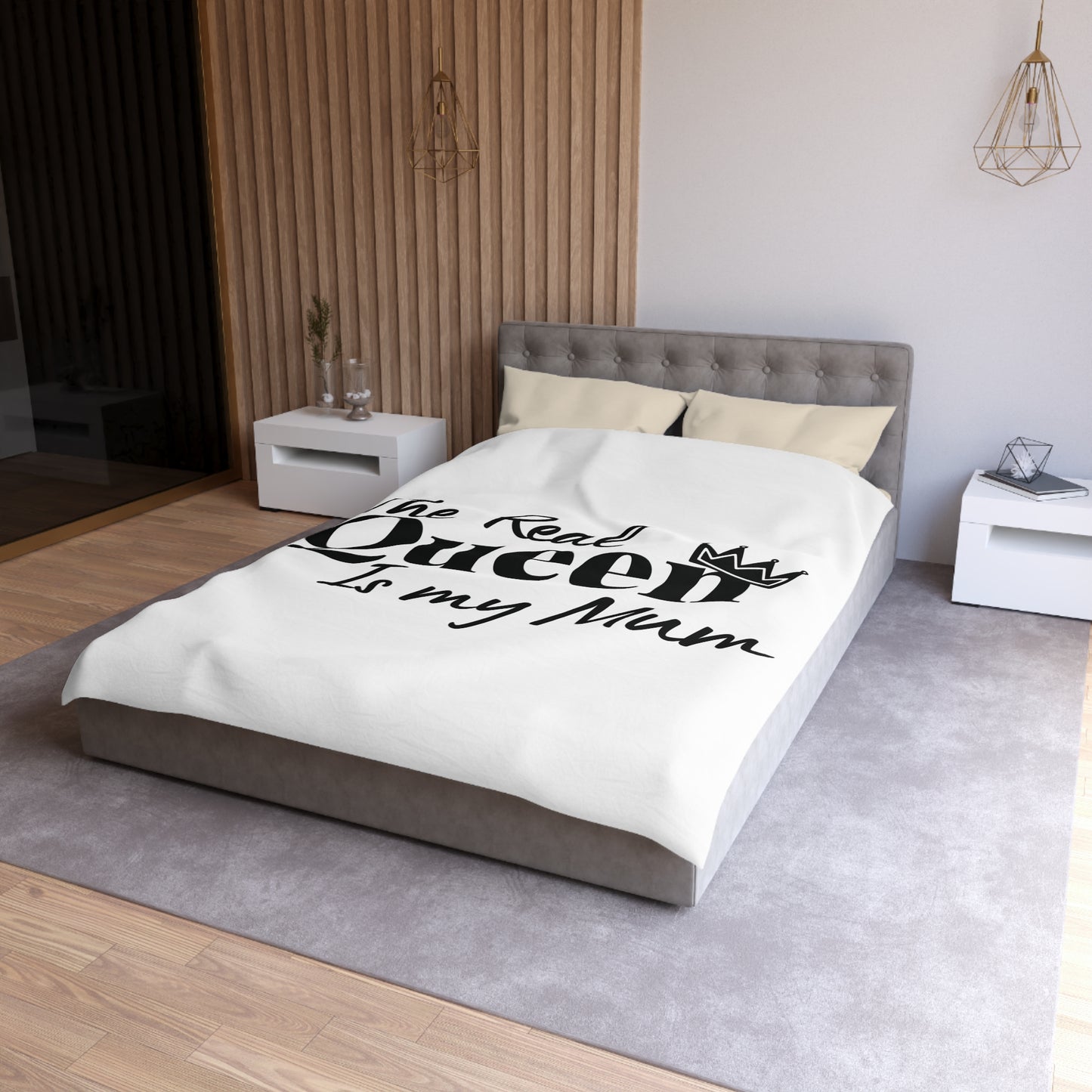 The Real Queen is my Mum (Black Text) - Mothersday - Duvet Cover